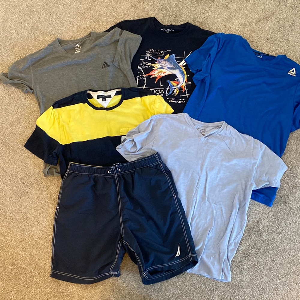 5 Mens Large Tee shirts